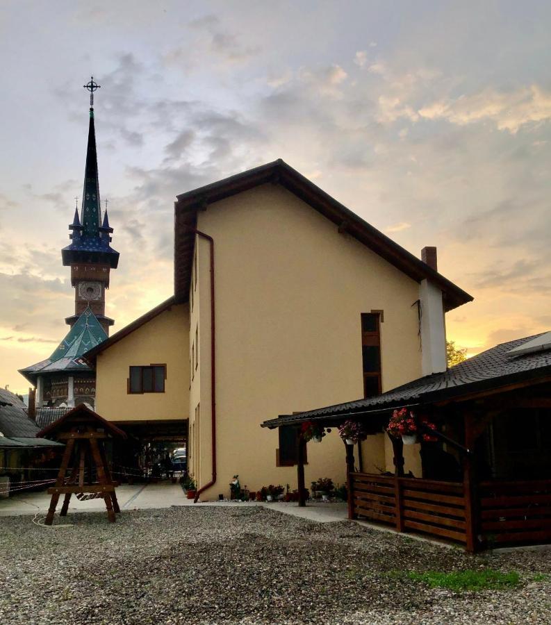 فندق Casa Pop Săpînţa المظهر الخارجي الصورة